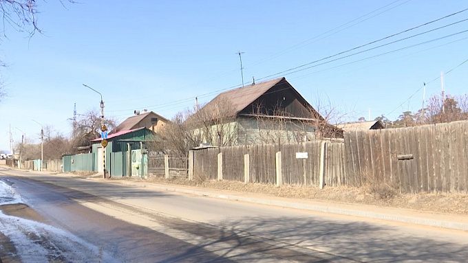 Улан-удэнец обворовал арендованный дом, чтобы обустроить жилье любимой