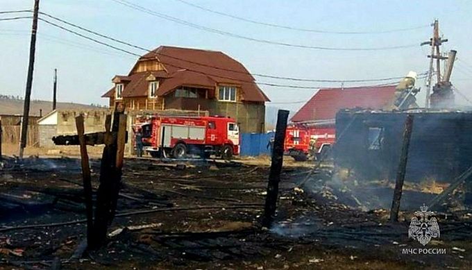 В Улан-Удэ на пожаре пострадал мужчина