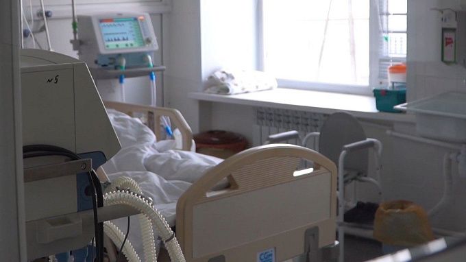В Бурятии врачи провели ювелирную операцию по удалению кисты на сонной артерии