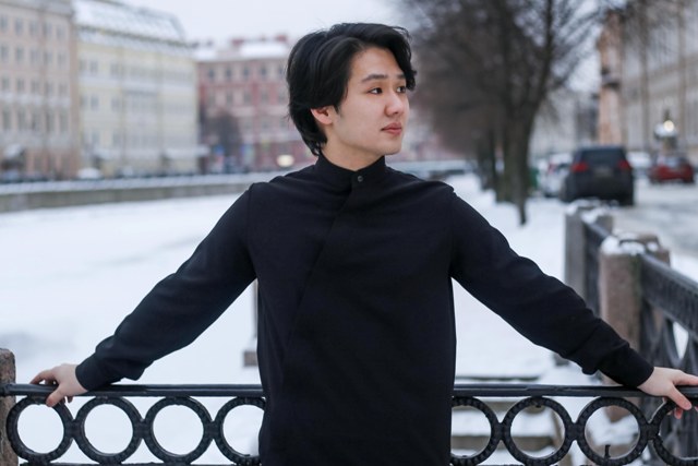 Приглашенный дирижер Мариинского театра выступит в Улан-Удэ