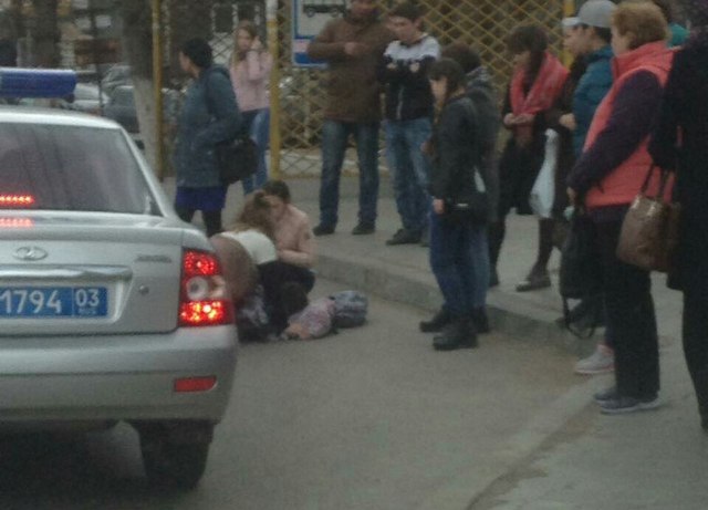 В Улан-Удэ сбили девушку, выходившую из трамвая