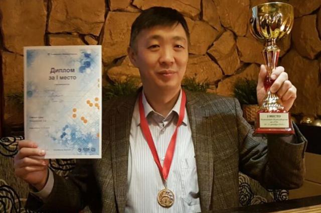 Бизнесмен из Улан-Удэ победил в интеллектуальном чемпионате по Го в Новосибирске