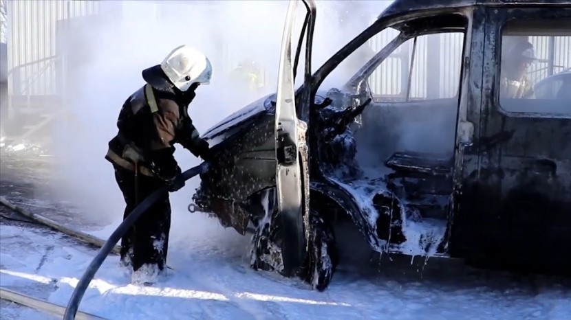 Дтп улан удэ селенгинский мост. Горящая машина. Новости улан-удэ подрывы. Дтп на бабушкина улан-удэ. Взрыв турбины в улан-удэ 2008 года смотреть.