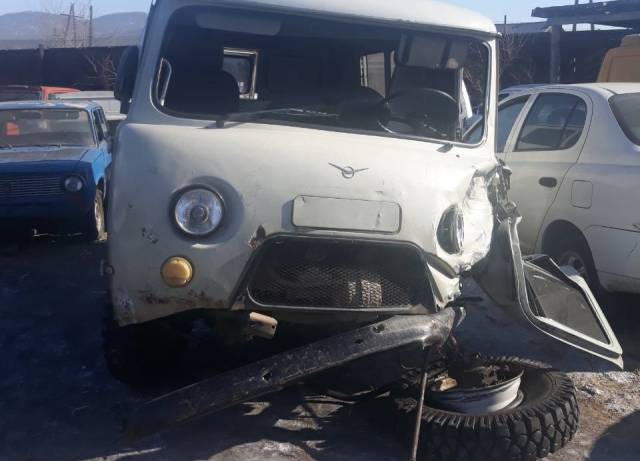 Два нетрезвых водителя без прав столкнулись на дороге в Бурятии (ФОТО) 