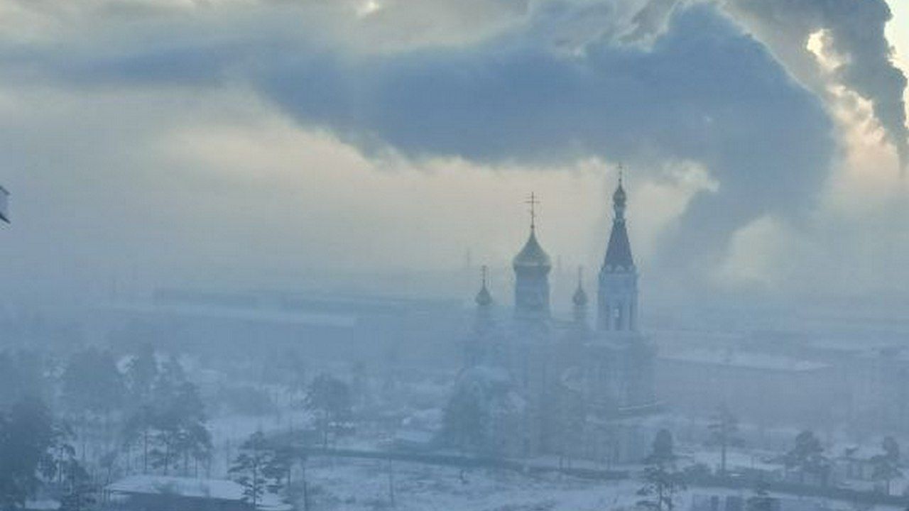 Дым вместо воздуха: Вечером в Улан-Удэ будет опасно дышать