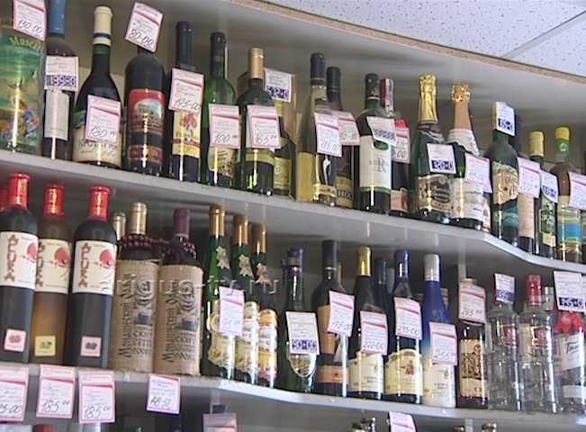 О незаконной торговле алкоголем в Бурятии теперь можно сообщить по телефону доверия
