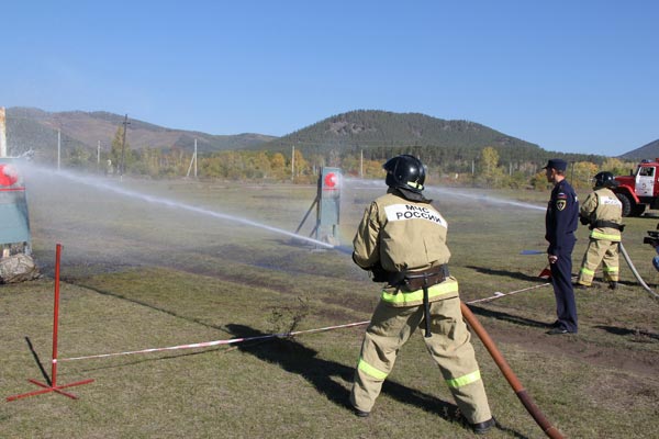 В Улан-Удэ впервые прошел пожарный биатлон (ФОТО)