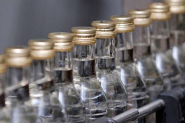 В Бурятии конфисковали 120 литров контрафактной водки