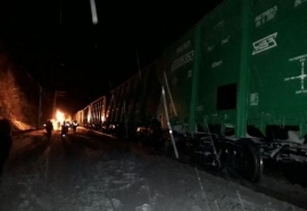В Забайкалье с рельсов сошли 17 вагонов грузового поезда