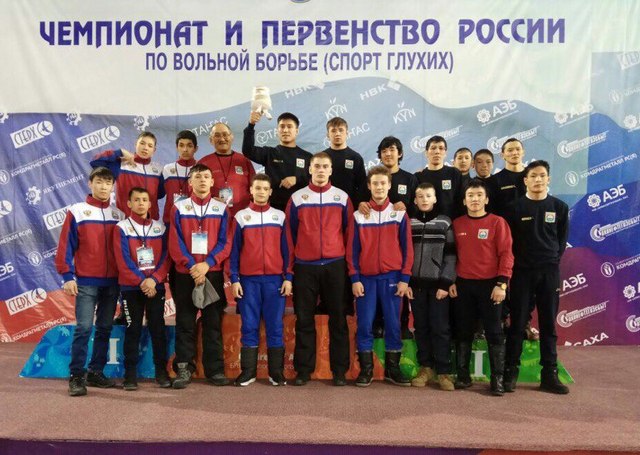 Сборная Бурятии завоевала серебро на чемпионате России по вольной борьбе