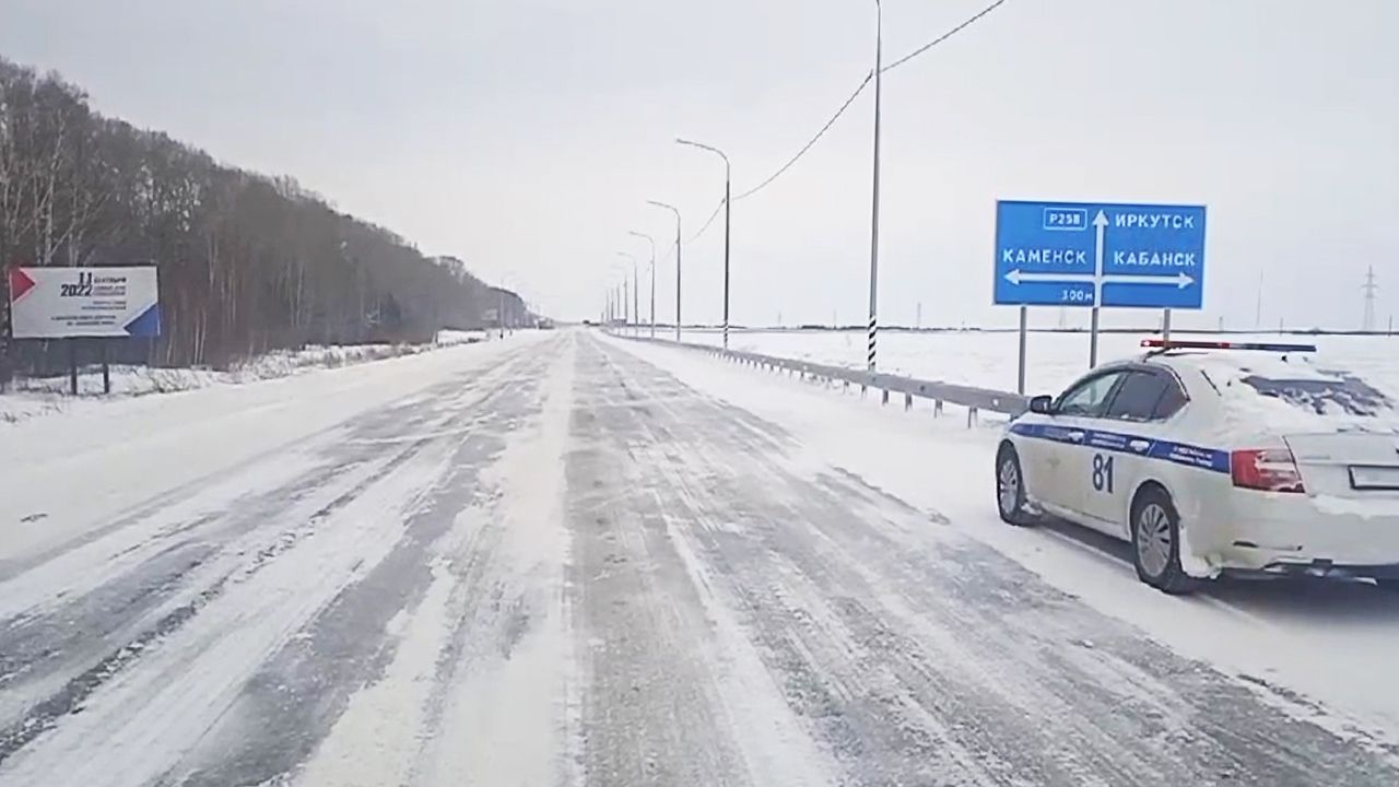 Ветер и снегопады: В Бурятии водителей призвали отказаться от поездок из-за  непогоды