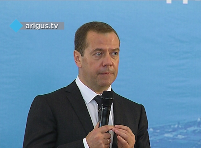 Медведев поддержал идею создания кластера и технопарка в Бурятии