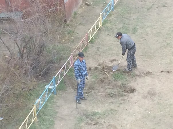 В Улан-Удэ после случая с отрезанным пальцем ночью убирали детские горки