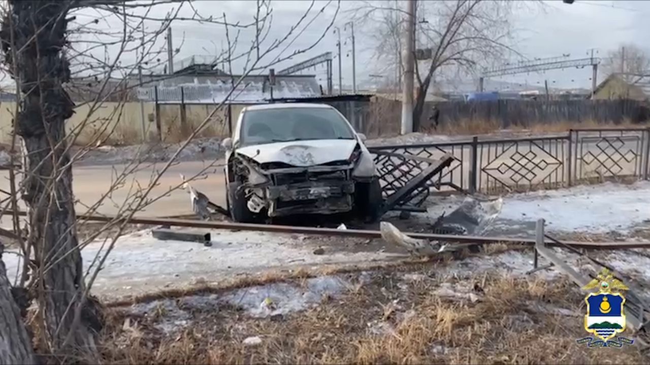 В Улан-Удэ виновником массового ДТП с наездом на ребенка оказался подросток