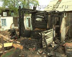 Сегодня ночью в Улан-Удэ сгорел жилой дом, его хозяин погиб в огне