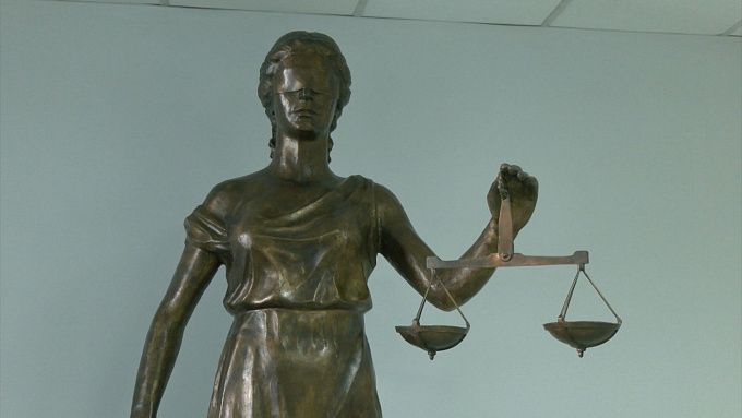С многодетной матери досрочно сняли судимость в Улан-Удэ