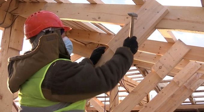 В Бурятии заявили о нехватке кадров в строительной отрасли