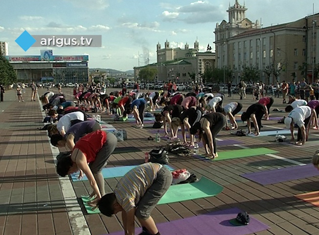 В День защиты детей в Улан-Удэ пройдет благотворительный йога-марафон 