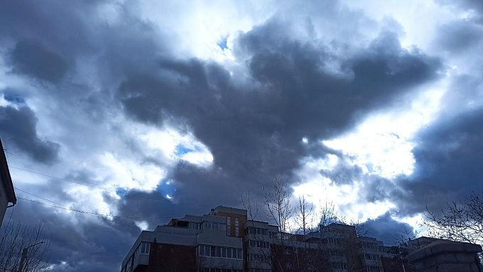 Штормовой ветер надвигается на Бурятию
