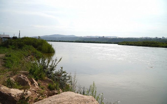 Роспотребнадзор: В Улан-Удэ купание в Селенге опасно для здоровья