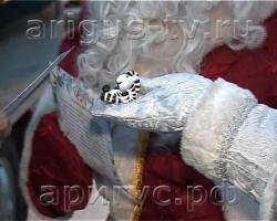 В Улан-Удэ Дед Мороз и Снегурочка в погонах дарили водителям… зебру