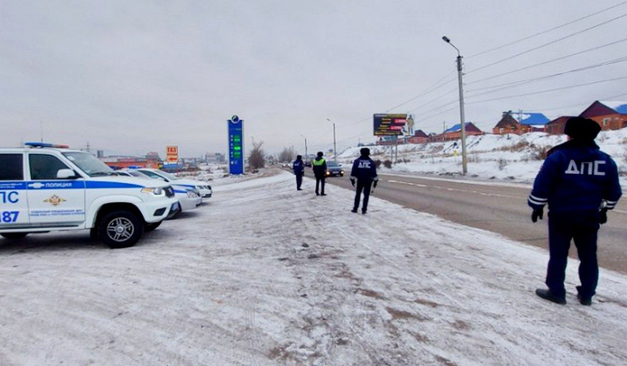 Гаи улан удэ. Полиция Бурятии. ДПС Иркутск КАМАЗ. Бурятская милиция. ДПС семерка.