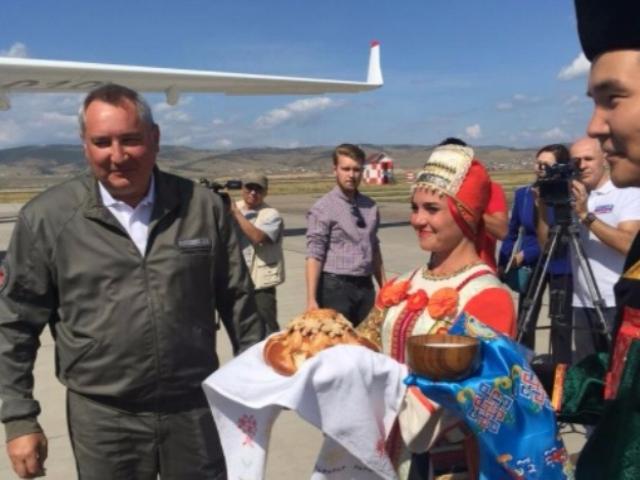 Вице-премьера России Дмитрия Рогозина поразил теплый прием в Бурятии 