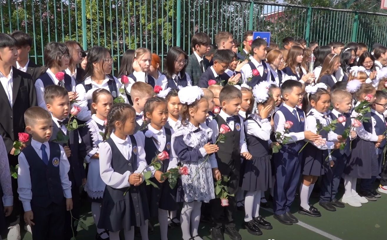 В Улан-Удэ первоклассники ответили на взрослые вопросы