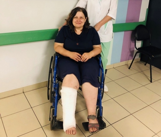Туристка из Польши сломала ногу по дороге на Байкал