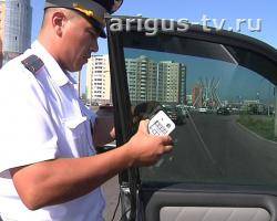 В Улан-Удэ ГИБДД вновь тестирует стекла автомобилей