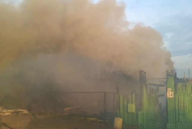 Крупный пожар в Улан-Удэ мог произойти из-за взрыва газового баллона (ФОТО)