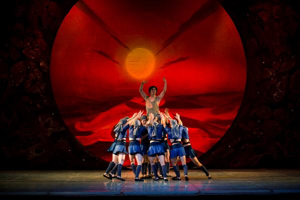 В Улан-Удэ при полном аншлаге состоялась премьера балета "Пер Гюнт"