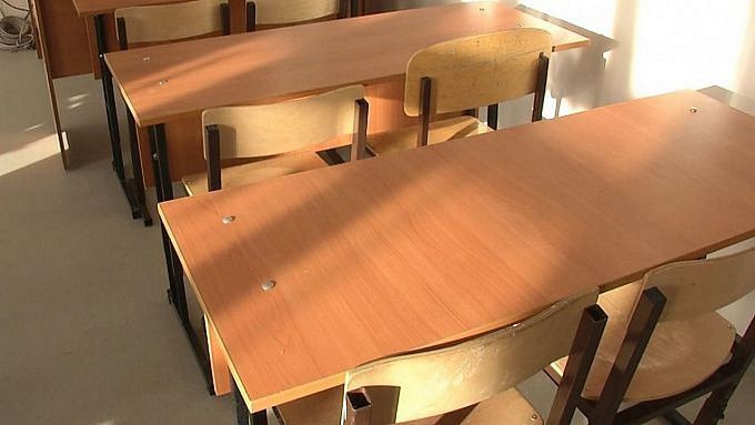 В комитете по образованию Улан-Удэ прокомментировали неразбериху с данными по отмене занятий