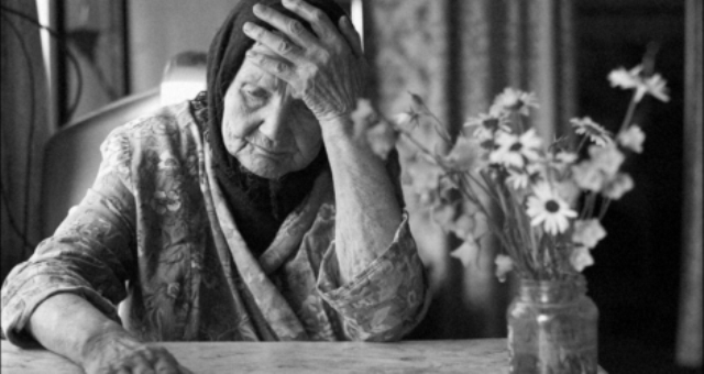 Оставшись без дома, 80-летняя женщина в Бурятии почти месяц жила на улице 