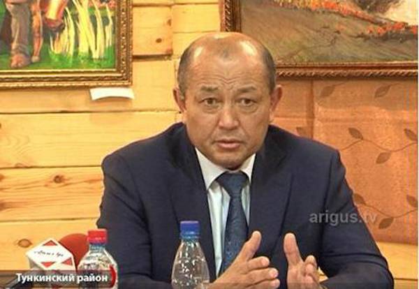 Андрея Самаринова оставили в должности главы Тункинского района