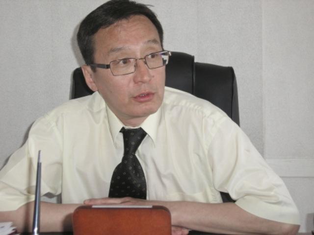 «Понять и простить»: Виктора Хандаева вновь благословили на пост руководителя комитета по строительству в Улан-Удэ