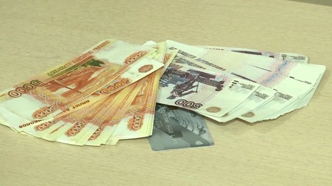 В Улан-Удэ продавец детской одежды больше полугода работал за «спасибо»
