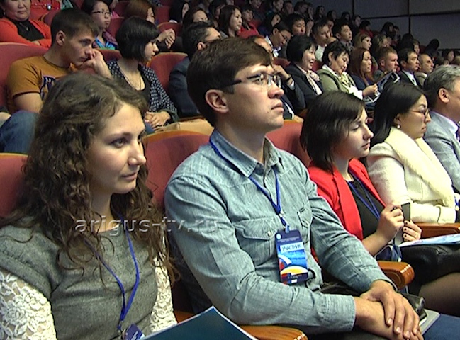 «Бизнес. Семья. Традиции». Байкальский молодежный форум стартовал в Улан-Удэ