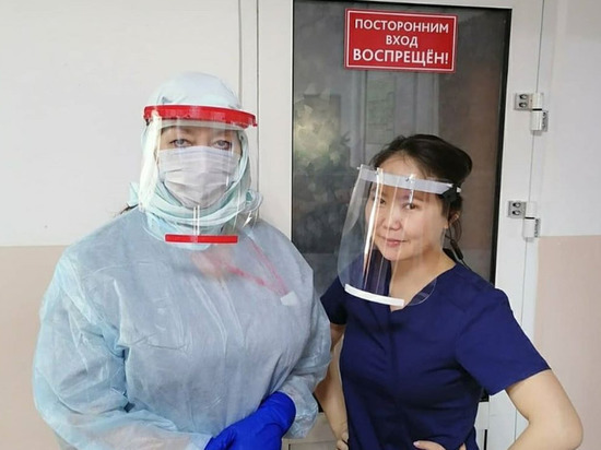 В Улан-Удэ для врачей «инфекционки» изготовили щитки на 3D-принтере