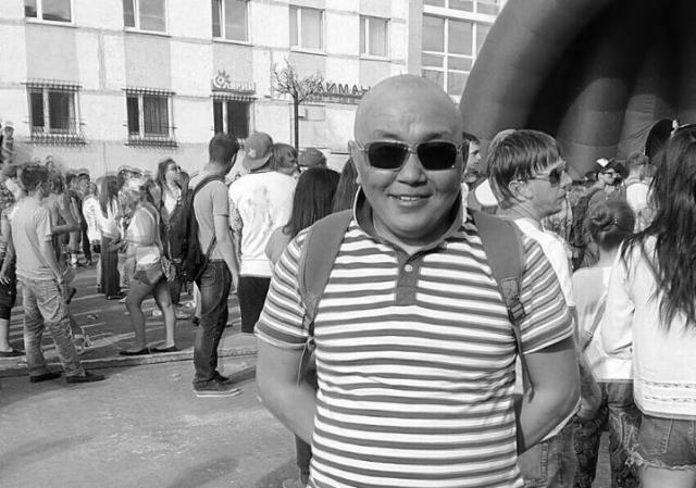 Многодетный отец из Бурятии, боровшийся с раком, скончался в Новосибирске