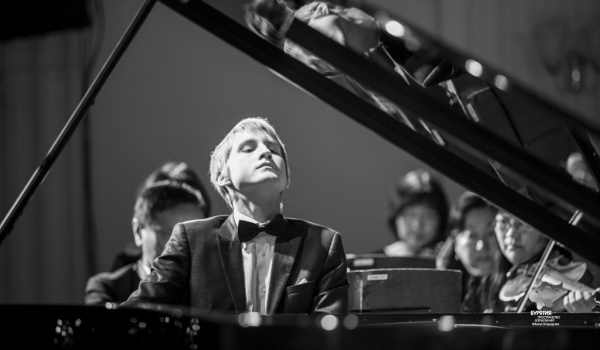 Дмитрий Маслеев в сентябре даст концерт в Улан-Удэ 