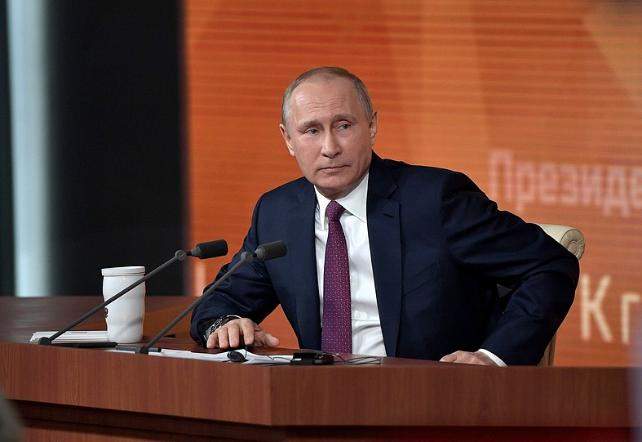 Путина просят об отставке мэра Улан-Удэ Александра Голкова