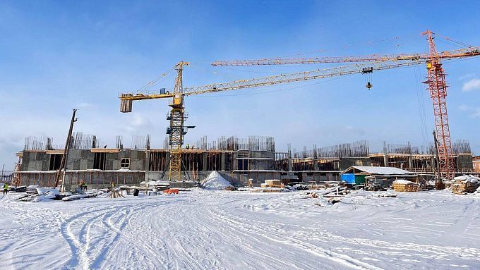 Бетонную конструкцию театра «Байкал» проверят специалисты из Москвы