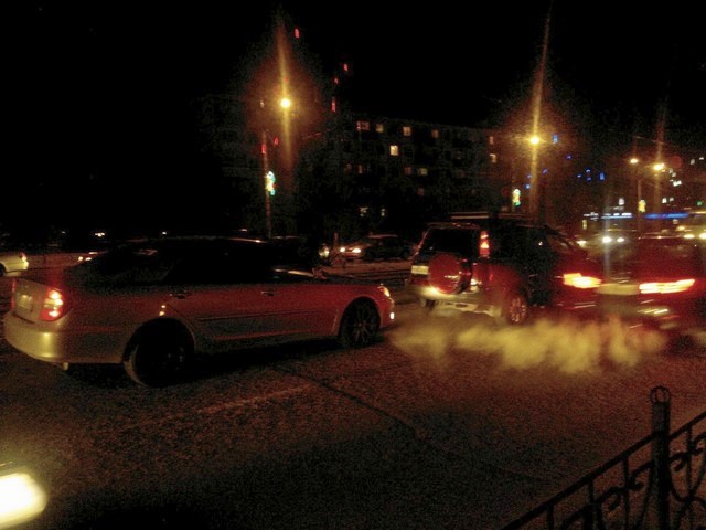 В Улан-Удэ мелкое ДТП на Бабушкина парализовало две улицы
