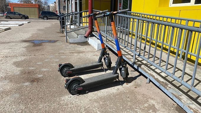 Электросамокат загорелся прямо в квартире жителя Бурятии