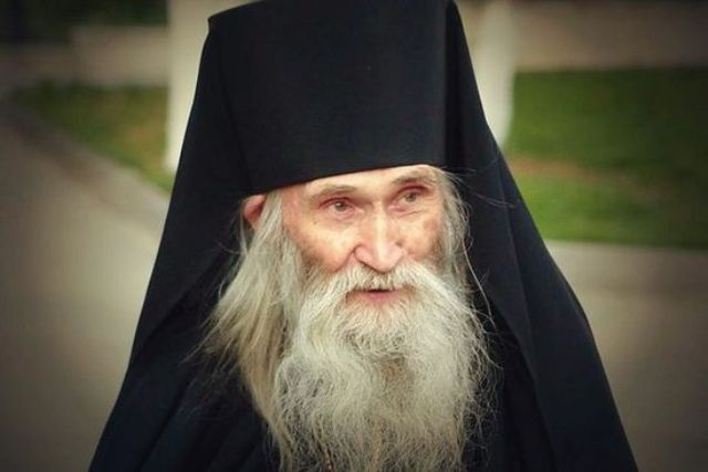 В Улан-Удэ прибывает духовник Патриарха Кирилла