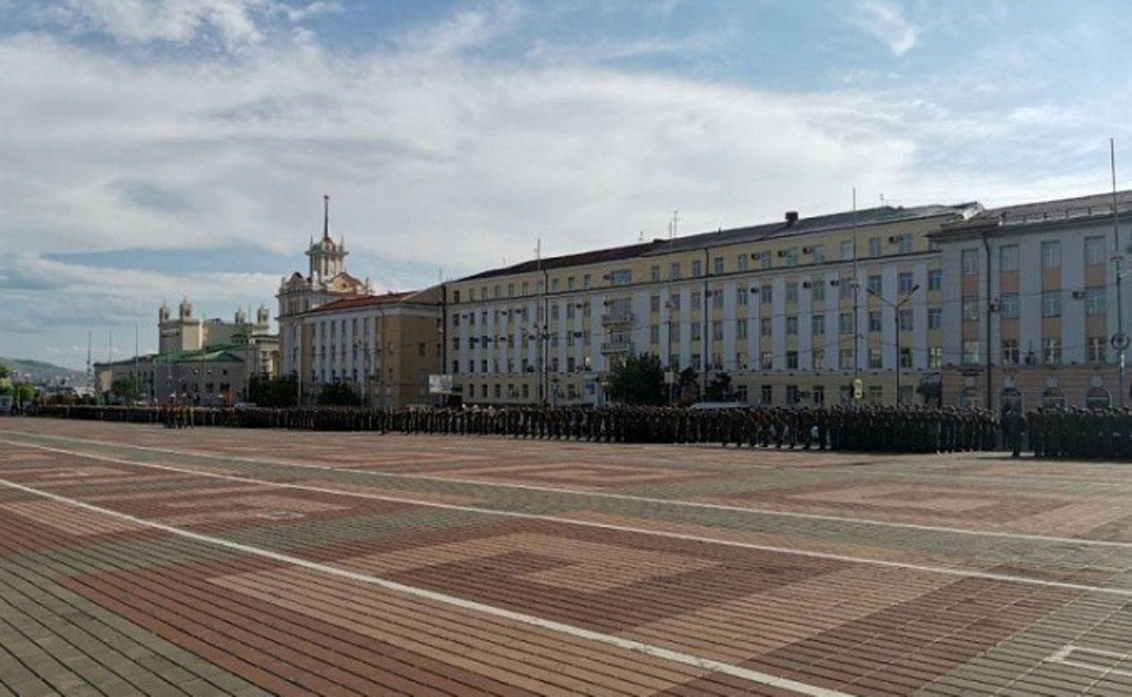 Улан-удэнцев предупредили, что рано утром перекроют центр города