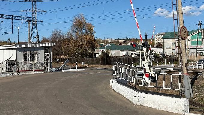 Железнодорожный переезд на время закроют в Улан-Удэ