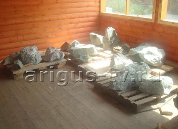 У жителя Бурятии дома нашли более 40 тонн нефрита