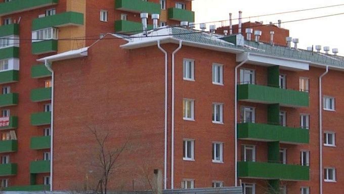 Пенсионер-инвалид едва не лишился квартиры в районе Бурятии 